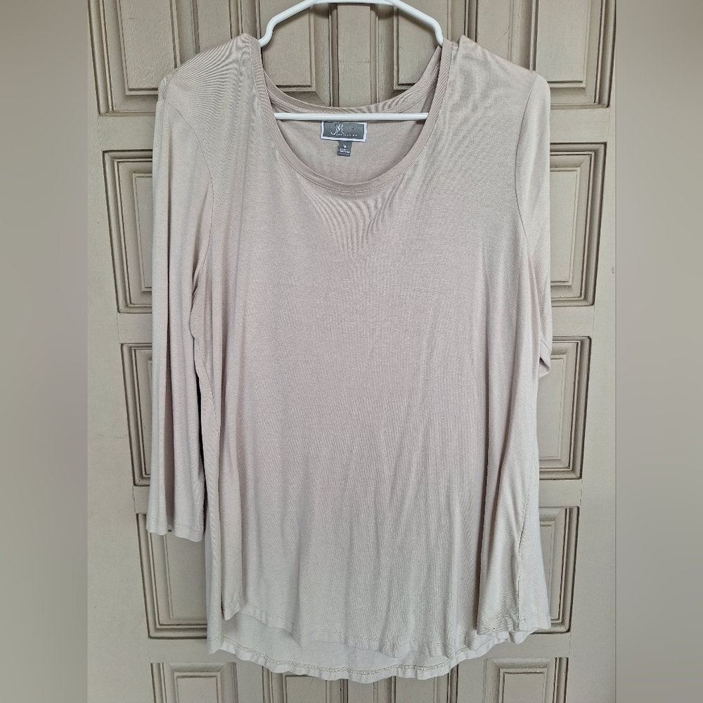 JM Collection Flowy Long Sleeve Tee SzM Cream Hip Length Round Neck Soft Knit